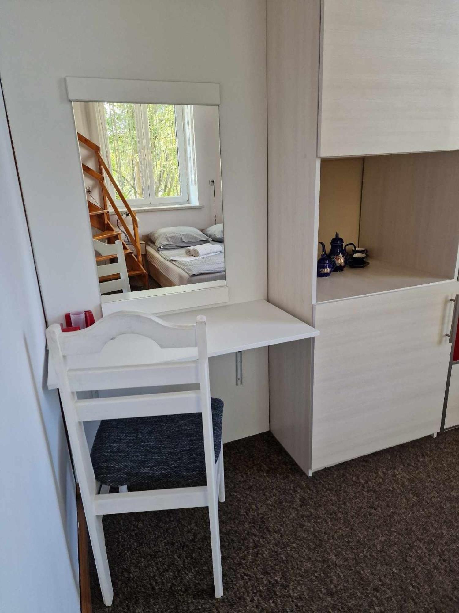 Nocleg W Krosnie Przy Kolejowej Krosno Bagian luar foto